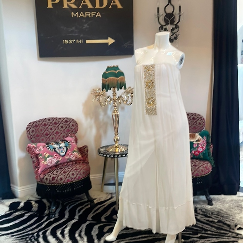 Beautiful white gown by BCBG